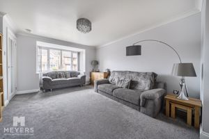 Lounge- click for photo gallery